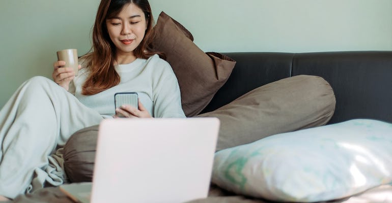 start conversation on dating app